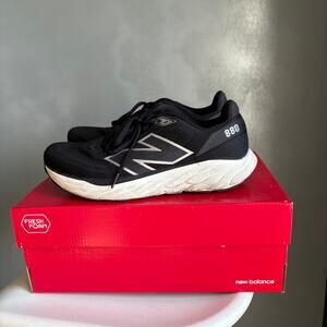 NEW BALANCE Women's 10.5 Fresh Foam X 880v14 Black Wide Sneakers Lace Up Walking
